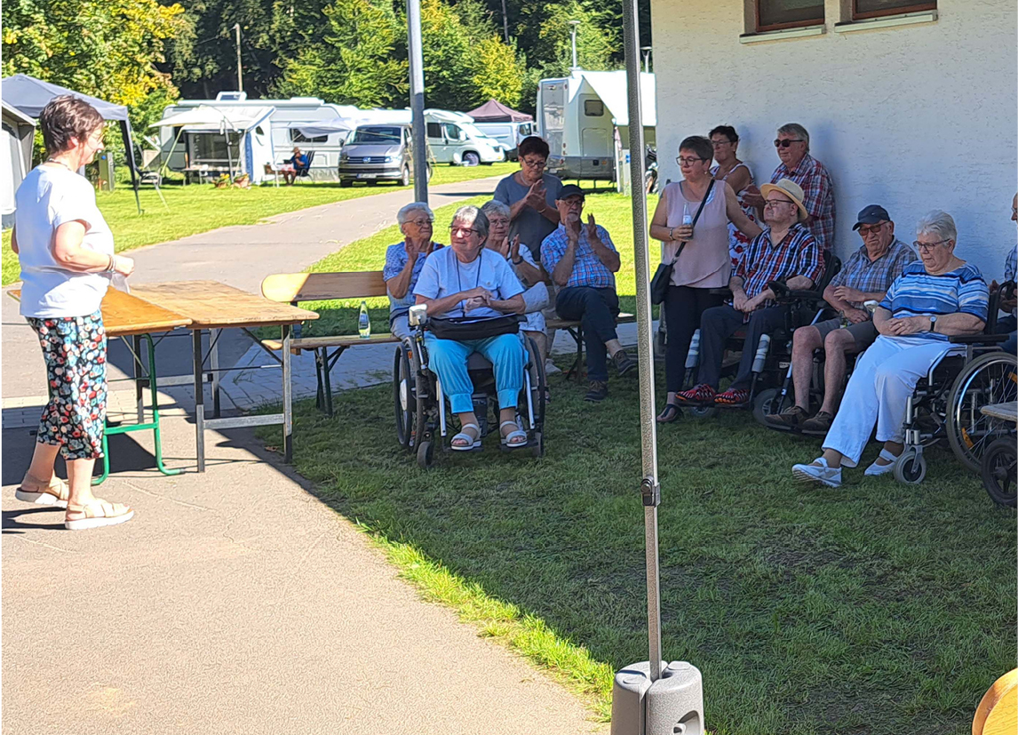 Einweihung der Toilette für Alle