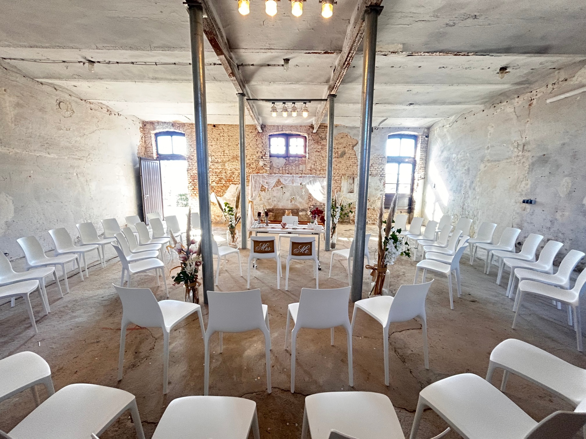 Blick ins Hochzeitsatelier im historischen Bereich des Konvikts