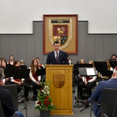 Herr Bürgermeister Dr. Johannes Reuschen bei der Eröffnung der Veranstaltung Neujahrsgespräch in Prüm